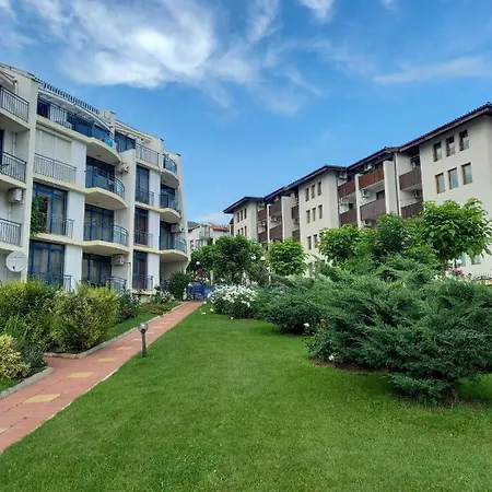 Vega Village Ap A8 Apartman Szveti Vlasz