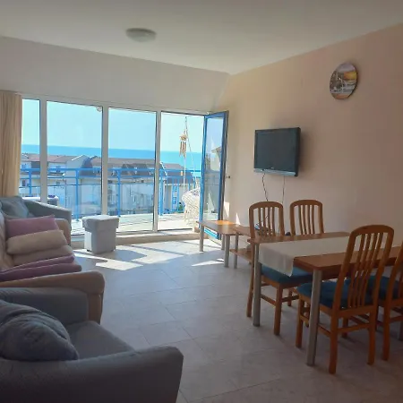 Appartement Vega Village Ap A8